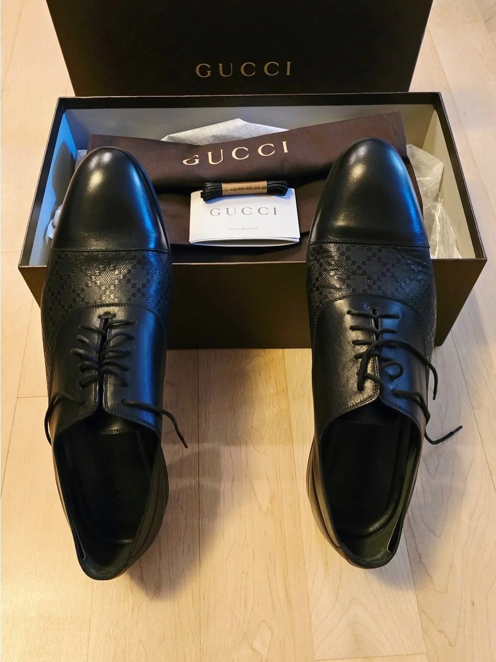 Like-new Gucci Tillman Diamante Cap Toe Oxford